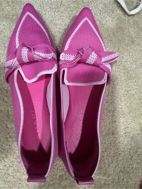 Tahari Hot Pink Pointed Knit Slip-On Flats with Knot Accent
